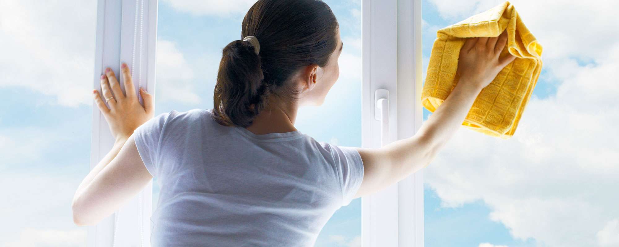 nettoyer une vitre à Lyon